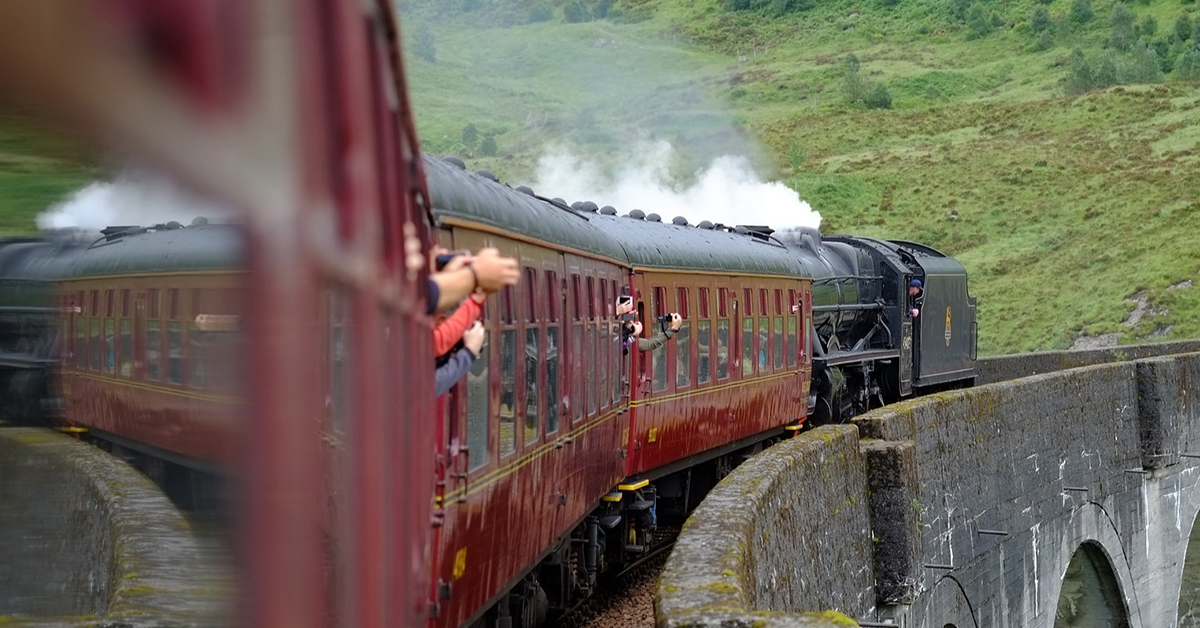 Heritage Train Travel – “Hogwarts Express” in Safety Wrangle AI